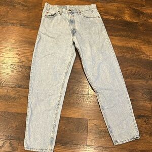 VINTAGE LEVI’s 550 Relaxed Fit tapered leg W33/L30